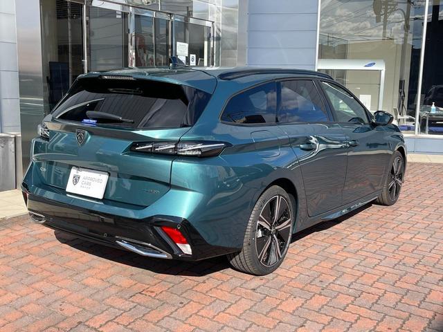 ３０８ ＳＷ　ＧＴハイブリッド　新車保証継承／元試乗車／ＰＨＥＶ／サンルーフ／純正ナビ／電動テールゲート／電動シート／シートヒーター／ハンドルヒーター／ＬＥＤライト／ＡＣＣ／セーフティブレーキ／レーンキープ／ＣａｒＰｌａｙ／（43枚目）