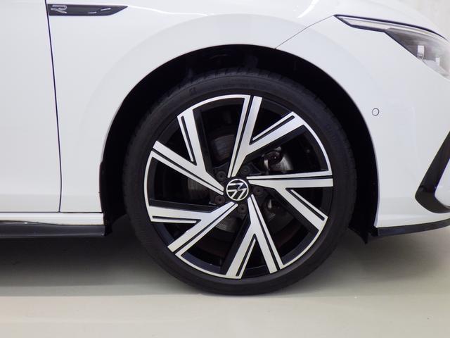 ゴルフ ｅＴＳＩ　Ｒライン　認定中古車　ワンセグＴＶ　シートヒーター　アルミホイール　スマートキー　盗難防止システム　記録簿　サイドエアバッグ　横滑り防止装置　アダプティブクルーズコントロール（4枚目）