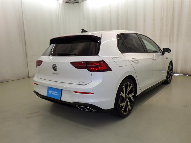 ゴルフ ｅＴＳＩ　Ｒライン　認定中古車　ワンセグＴＶ　シートヒーター　アルミホイール　スマートキー　盗難防止システム　記録簿　サイドエアバッグ　横滑り防止装置　アダプティブクルーズコントロール（5枚目）