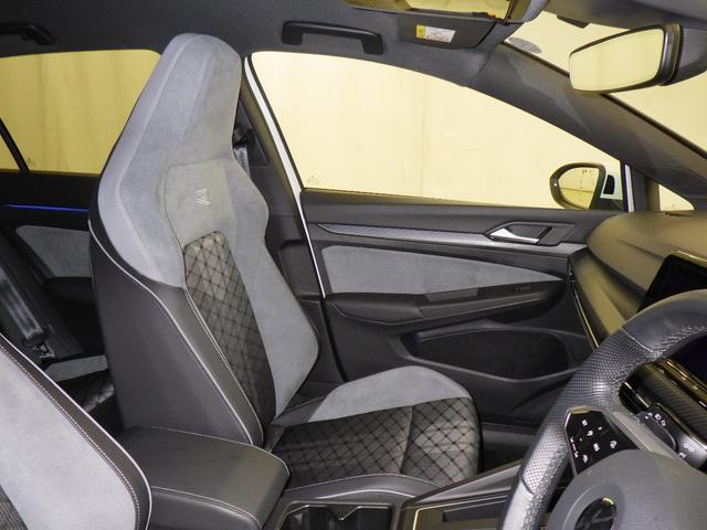 ゴルフ ｅＴＳＩ　Ｒライン　認定中古車　ワンセグＴＶ　シートヒーター　アルミホイール　スマートキー　盗難防止システム　記録簿　サイドエアバッグ　横滑り防止装置　アダプティブクルーズコントロール（17枚目）