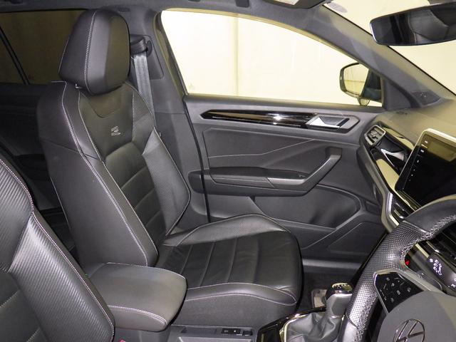 Ｔ－ロック ＴＤＩ　Ｒライン　認定中古車　シートヒーター　アルミホイール　スマートキー　盗難防止システム　記録簿　サイドエアバッグ　革シート　パワーシート　横滑り防止装置　オートクルーズコントロール（18枚目）