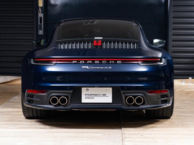 ９１１ ９１１カレラ４Ｓ　ナイトブルーメタリック／ベージュ　ＰＤＫ　右Ｈ　パワーステアリング　プラス　２０／２１インチ　ＲＳ　Ｓｐｙｄｅｒ　Ｄｅｓｉｇｎホイール　レーンチェンジアシスト（5枚目）