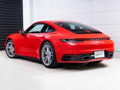 ９１１ ９１１カレラ　ガーズレッド　３．０　ＰＤＫ　左Ｈ 9200046A20230629G005 2