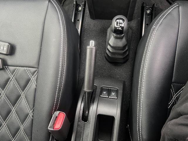 ジムニーシエラ ＪＣ　エアロ　ディスプレーオーディオ（12枚目）