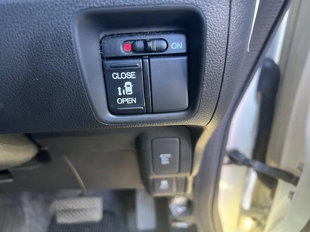 N-BOXカスタム G SSパッケージ ナビ TV バックカメラ(5枚目)