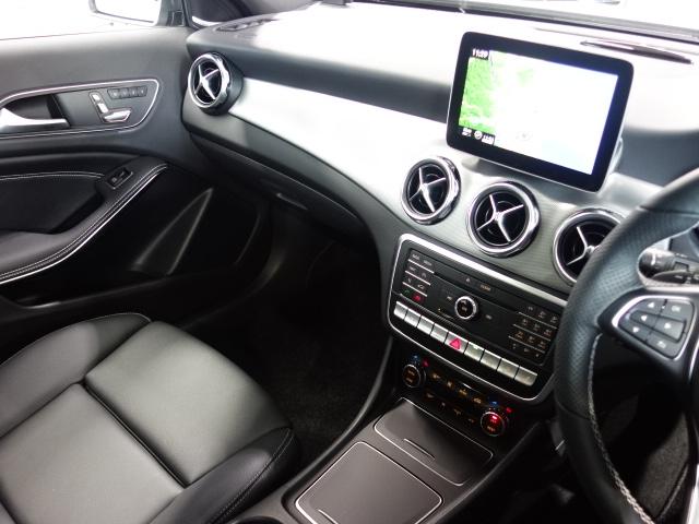 GLA220 4マチック レーダーセーフティP プレミアムP(11枚目)
