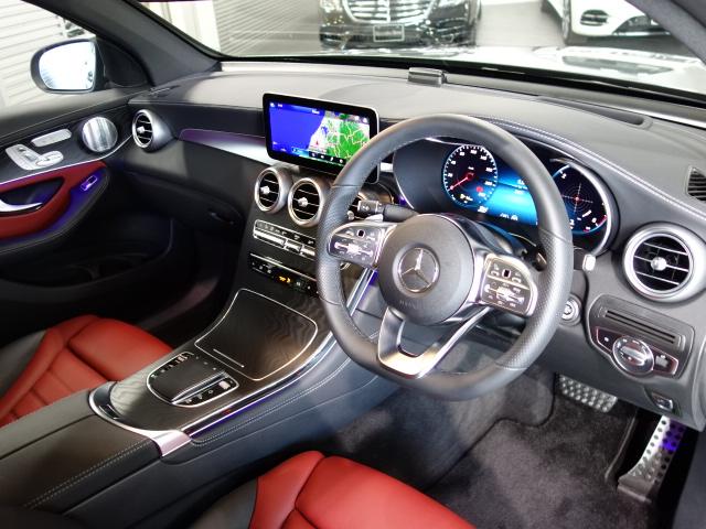 GLC220d 4マチック クーペ AMGライン レザーエクスクルーシブPKG ガラスサンルーフ レーダーセーフティPK 360°カメラ メルセデスミーコネクト ブルメスタサウンド ヘッドアップディスプレイ ETC ワイヤレスチャージ LEDライト(9枚目)