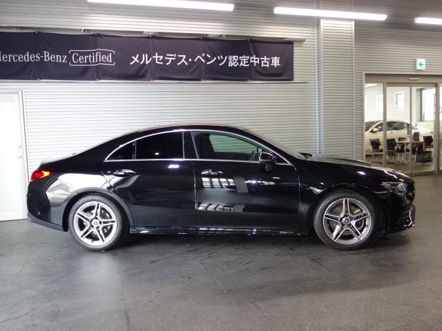 ＣＬＡ２００ｄ　ＡＭＧラインパッケージ　レーダーセーフティＰＫＧ　Ｆメモリー付パワーシート＆シートヒーター　ワイヤレスチャージ　フットトランクオープナー　バックカメラ　キーレスゴー　ＬＥＤライト(4枚目)