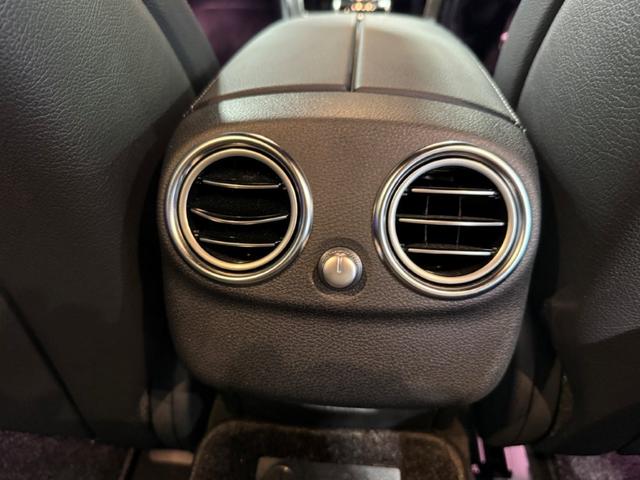 Ｃクラス Ｃ２２０ｄローレウスエディションスポーツプラスパック　レーダーセーフティＰＫＧ　Ｆメモリー付パワーシート＆シートヒーター　ヘッドアップディスプレイ　ワイヤレスチャージ　バックカメラ　パワートランク／フットオープナー付　キーレスゴー　ＡＲＴＩＣＯレザー（41枚目）