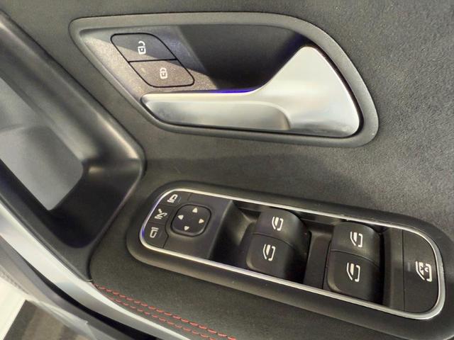 Ａクラス Ａ２００ｄ　ＡＭＧラインパッケージ　レーダーセーフティＰＫＧ　Ｆメモリー付パワーシート＆シートヒーター　ワイヤレスチャージ　キーレスゴー　メルセデスミーコネクト　バックカメラ　ＬＥＤライト　レザーＡＲＴＩＣＯ／ＭＩＣＲＯＣＵＴ　純正ナビ（16枚目）