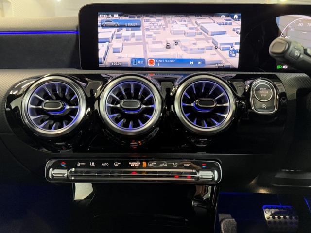 Ａクラス Ａ２００ｄ　ＡＭＧラインパッケージ　レーダーセーフティＰＫＧ　Ｆメモリー付パワーシート＆シートヒーター　ワイヤレスチャージ　キーレスゴー　メルセデスミーコネクト　バックカメラ　ＬＥＤライト　レザーＡＲＴＩＣＯ／ＭＩＣＲＯＣＵＴ　純正ナビ（19枚目）