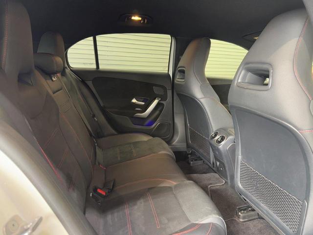 Ａクラス Ａ２００ｄ　ＡＭＧラインパッケージ　レーダーセーフティＰＫＧ　Ｆメモリー付パワーシート＆シートヒーター　ワイヤレスチャージ　キーレスゴー　メルセデスミーコネクト　バックカメラ　ＬＥＤライト　レザーＡＲＴＩＣＯ／ＭＩＣＲＯＣＵＴ　純正ナビ（41枚目）