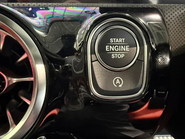 Aクラス A200d アーバンスターズ アドバンスドPKG ドライビングアシスタンスPKG パノラミックS/R ヘッドアップディスプレイ 360°カメラ メモリー付パワーシート&ヒーター デジタルコックピットディスプレイ ワイヤレスチャージ(31枚目)