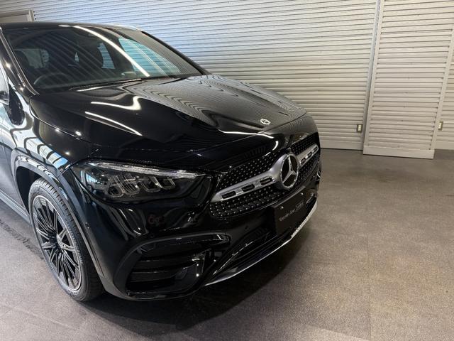 GLAクラス GLA200d 4マチック アーバンスターズ ドライビングアシスタンスPKG 360°カメラ オフロードエンジニアリングPKG Fメモリー付パワーシート&ヒーター デジタルコックピットディスプレイ 20インチAW パワーゲート/フットオープナー付(4枚目)