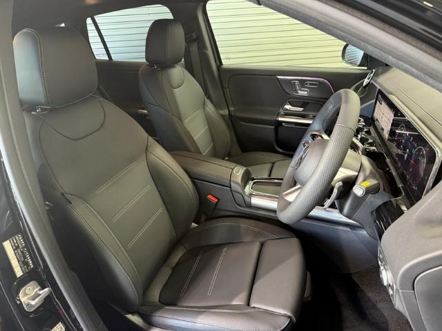 GLAクラス GLA200d 4マチック アーバンスターズ ドライビングアシスタンスPKG 360°カメラ オフロードエンジニアリングPKG Fメモリー付パワーシート&ヒーター デジタルコックピットディスプレイ 20インチAW パワーゲート/フットオープナー付(33枚目)