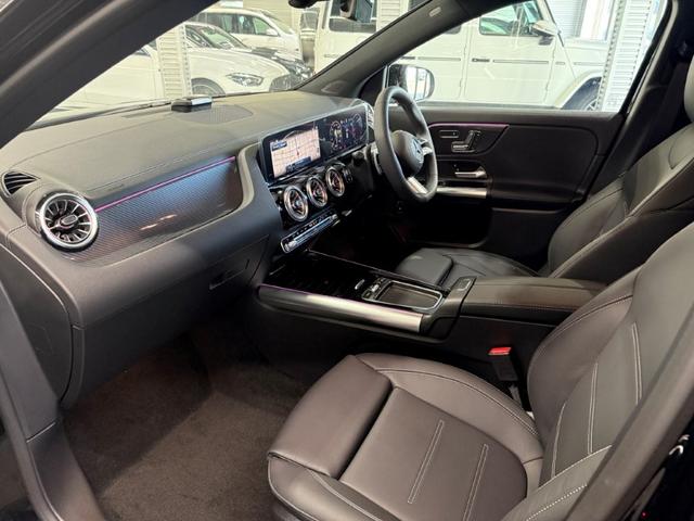 GLAクラス GLA200d 4マチック アーバンスターズ ドライビングアシスタンスPKG 360°カメラ オフロードエンジニアリングPKG Fメモリー付パワーシート&ヒーター デジタルコックピットディスプレイ 20インチAW パワーゲート/フットオープナー付(37枚目)