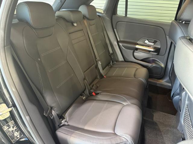 GLAクラス GLA200d 4マチック アーバンスターズ ドライビングアシスタンスPKG 360°カメラ オフロードエンジニアリングPKG Fメモリー付パワーシート&ヒーター デジタルコックピットディスプレイ 20インチAW パワーゲート/フットオープナー付(40枚目)