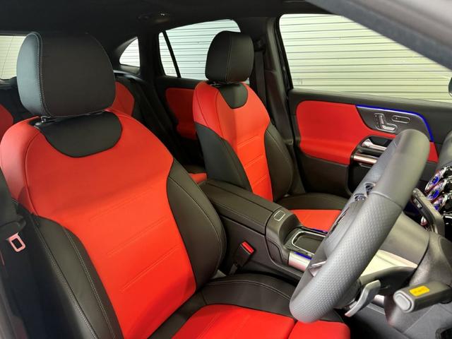GLAクラス GLA200d 4マチック アーバンスターズ アドバンスドPKG パノラミックS/R ヘッドアップディスプレイ ブルメスタサウンド 赤黒本革シート 360°カメラ ARナビ パワーゲート/フットオープナー ワイヤレスチャージ 禁煙 ワンオーナー(18枚目)