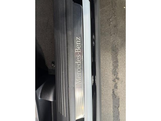 GLAクラス GLA200d 4マチック アーバンスターズ アドバンスドPKG パノラミックS/R ヘッドアップディスプレイ ブルメスタサウンド 赤黒本革シート 360°カメラ ARナビ パワーゲート/フットオープナー ワイヤレスチャージ 禁煙 ワンオーナー(36枚目)