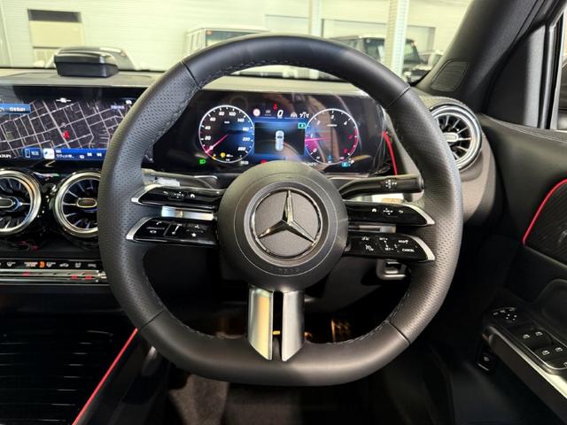 GLB GLB200d 4マチック アーバンスターズ パノラミックS/R ドライビングアシスタンスPKG 360°カメラ メモリー付パワーシート&ヒーター 360°カメラ ワイヤレスチャージ パワーゲート/フットオープナー デジタルコックピットディスプレ(49枚目)