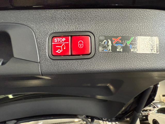 GLS GLS450d 4マチック AMGラインパッケージ パノラミックSR ブルメスタサウンド ヘッドアップディスプレイ ドアクロージングサポート メモリー付パワーシート&ヒーター&ベンチレーター パワーゲート/フットオープナー エアバランスPKG ARナビ(64枚目)