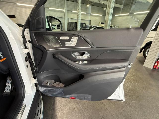 GLS GLS450d 4マチック AMGラインパッケージ パノラミックSR ブルメスタサウンド ヘッドアップディスプレイ ドアクロージングサポート メモリー付パワーシート&ヒーター&ベンチレーター パワーゲート/フットオープナー エアバランスPKG ARナビ(13枚目)