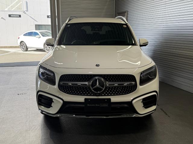 GLB GLB200d 4マチック AMGラインパッケージ レーダーセーフティPKG Fメモリー付パワーシート&シートヒーター ワイヤレスチャージ パワーゲート/フットオープナー付 360°カメラ キーレスゴー 20インチAW 三列目シート 禁煙 ワンオーナー(6枚目)