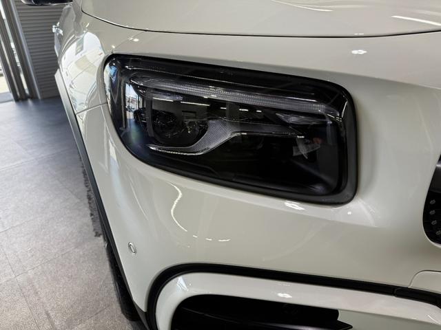 GLB GLB200d 4マチック AMGラインパッケージ レーダーセーフティPKG Fメモリー付パワーシート&シートヒーター ワイヤレスチャージ パワーゲート/フットオープナー付 360°カメラ キーレスゴー 20インチAW 三列目シート 禁煙 ワンオーナー(12枚目)