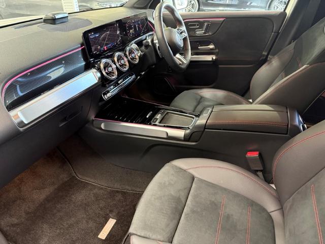 GLB GLB200d 4マチック AMGラインパッケージ レーダーセーフティPKG Fメモリー付パワーシート&シートヒーター ワイヤレスチャージ パワーゲート/フットオープナー付 360°カメラ キーレスゴー 20インチAW 三列目シート 禁煙 ワンオーナー(38枚目)