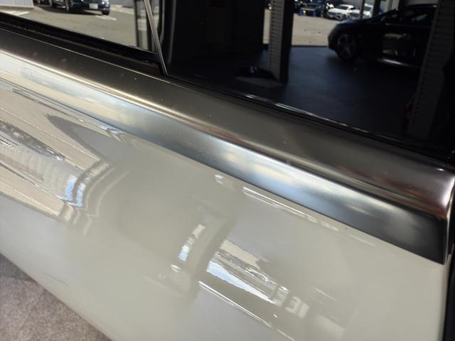 GLB GLB200d 4マチック AMGラインパッケージ レーダーセーフティPKG Fメモリー付パワーシート&シートヒーター ワイヤレスチャージ パワーゲート/フットオープナー付 360°カメラ キーレスゴー 20インチAW 三列目シート 禁煙 ワンオーナー(59枚目)