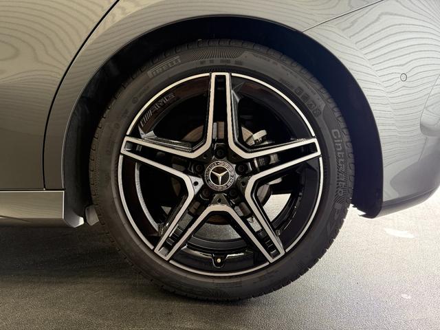 Bクラス B200d AMGラインパッケージ レーダーセーフティPKG Fメモリー付パワーシート&シートヒーター ワイヤレスチャージ パワーゲート/フットオープナー付 キーレスゴー メルセデスミーコネクト バックカメラ LEDライト ワンオーナー(11枚目)