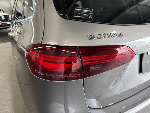 Bクラス B200d AMGラインパッケージ レーダーセーフティPKG Fメモリー付パワーシート&シートヒーター ワイヤレスチャージ パワーゲート/フットオープナー付 キーレスゴー メルセデスミーコネクト バックカメラ LEDライト ワンオーナー(54枚目)