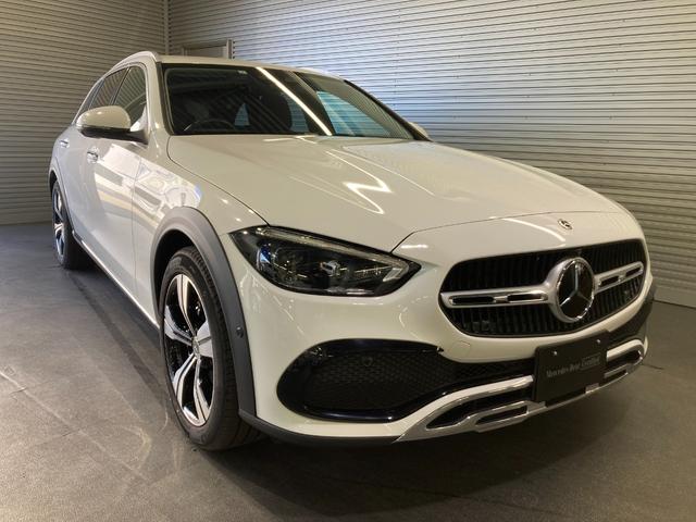 Ｃクラスオールテレイン Ｃ２２０ｄ　４マチック　オールテレイン　レーダーセーフティＰＫＧ　ヘッドアップディスプレイ　メモリー付パワーシート＆ヒーター　３６０°カメラ　パワーゲート／フットオープナー　キーレスゴー　ワイヤレスチャージ　ＬＥＤライト　レザーＡＲＴＩＣＯ（6枚目）