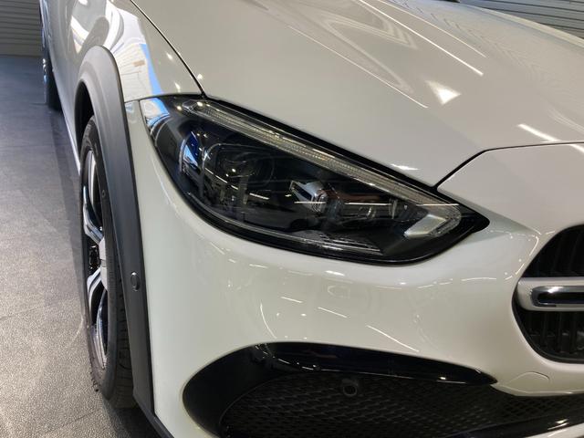 Ｃクラスオールテレイン Ｃ２２０ｄ　４マチック　オールテレイン　レーダーセーフティＰＫＧ　ヘッドアップディスプレイ　メモリー付パワーシート＆ヒーター　３６０°カメラ　パワーゲート／フットオープナー　キーレスゴー　ワイヤレスチャージ　ＬＥＤライト　レザーＡＲＴＩＣＯ（7枚目）