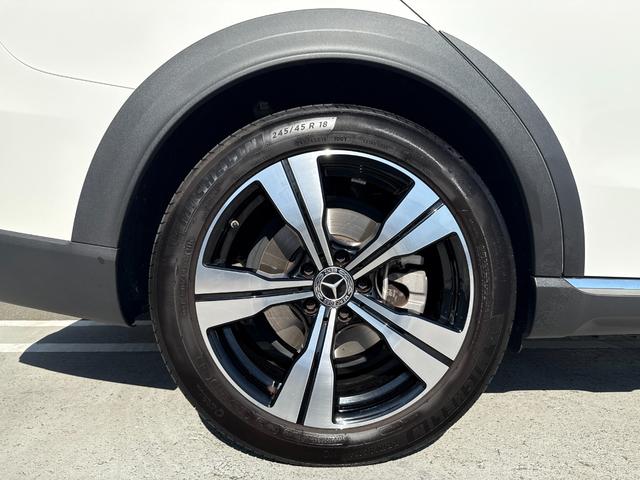 Ｃクラスオールテレイン Ｃ２２０ｄ　４マチック　オールテレイン　レーダーセーフティＰＫＧ　ヘッドアップディスプレイ　メモリー付パワーシート＆ヒーター　３６０°カメラ　パワーゲート／フットオープナー　キーレスゴー　ワイヤレスチャージ　ＬＥＤライト　レザーＡＲＴＩＣＯ（9枚目）