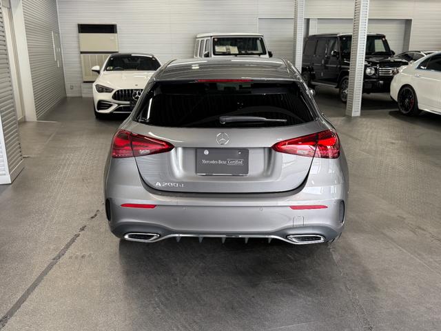 Aクラス A200d アーバンスターズ ドライビングアシスタンスPKG メモリー付パワーシート&ヒーター バックカメラ デジタルコックピットディスプレイ ワイヤレスチャージ キーレスゴー MBUXARナビ 18インチAW 禁煙 ワンオーナー(43枚目)