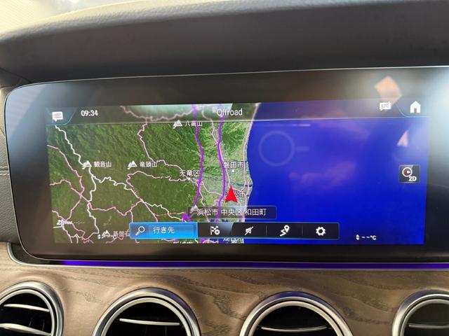 ヤナセのメルセデス・ベンツは、すべて第三者検査専門機関（ＡＩＳ）によって内外装から期間まで構成かつ厳正に検査されています。