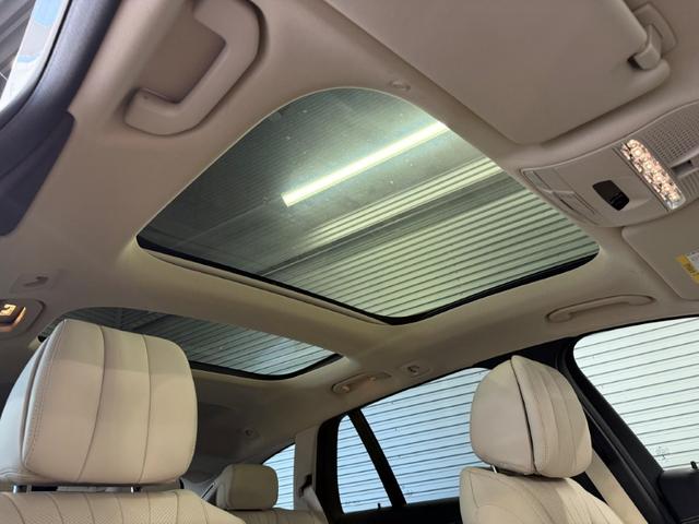 パノラミックスライディングルーフ