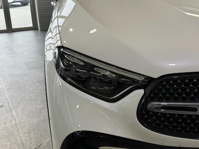 ＧＬＣ ＧＬＣ２２０ｄ　４マチック　ドライバーズパッケージ　ＡＭＧラインＰＫＧ　ＡＭＧレザーエクスクルーシブＰＫＧ　パノラミックＳＲ　ブルメスタサウンド　ヘッドアップディスプレ　パワーゲート／フットオープナー付　メモリー付パワーシート＆ヒーター＆ベンチレーター（8枚目）