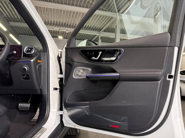 ＧＬＣ ＧＬＣ２２０ｄ　４マチック　ドライバーズパッケージ　ＡＭＧラインＰＫＧ　ＡＭＧレザーエクスクルーシブＰＫＧ　パノラミックＳＲ　ブルメスタサウンド　ヘッドアップディスプレ　パワーゲート／フットオープナー付　メモリー付パワーシート＆ヒーター＆ベンチレーター（15枚目）