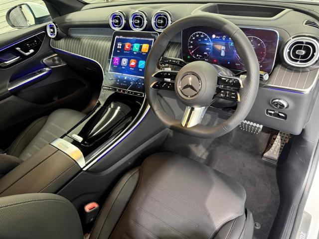 ＧＬＣ ＧＬＣ２２０ｄ　４マチック　ドライバーズパッケージ　ＡＭＧラインＰＫＧ　ＡＭＧレザーエクスクルーシブＰＫＧ　パノラミックＳＲ　ブルメスタサウンド　ヘッドアップディスプレ　パワーゲート／フットオープナー付　メモリー付パワーシート＆ヒーター＆ベンチレーター（20枚目）