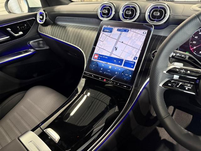 ＧＬＣ ＧＬＣ２２０ｄ　４マチック　ドライバーズパッケージ　ＡＭＧラインＰＫＧ　ＡＭＧレザーエクスクルーシブＰＫＧ　パノラミックＳＲ　ブルメスタサウンド　ヘッドアップディスプレ　パワーゲート／フットオープナー付　メモリー付パワーシート＆ヒーター＆ベンチレーター（22枚目）