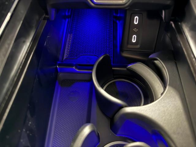 ＧＬＣ ＧＬＣ２２０ｄ　４マチック　ドライバーズパッケージ　ＡＭＧラインＰＫＧ　ＡＭＧレザーエクスクルーシブＰＫＧ　パノラミックＳＲ　ブルメスタサウンド　ヘッドアップディスプレ　パワーゲート／フットオープナー付　メモリー付パワーシート＆ヒーター＆ベンチレーター（24枚目）