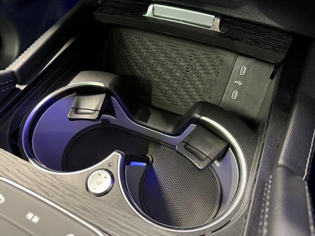 ＧＬＥ ＧＬＥ４５０ｄ　４マチック　クーペスポーツ　パノラミックＳ／Ｒ　ヘッドアップＤ　ブルメスタサウンド　エアバランスＰ　レーダーセーフティＰ　温冷機能付きカップホルダー　パワーゲート／フットオープナー付　前後ドラレコ３６０　ドアクロージングサポート（35枚目）
