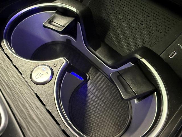 ＧＬＥ ＧＬＥ４５０ｄ　４マチック　クーペスポーツ　パノラミックＳ／Ｒ　ヘッドアップＤ　ブルメスタサウンド　エアバランスＰ　レーダーセーフティＰ　温冷機能付きカップホルダー　パワーゲート／フットオープナー付　前後ドラレコ３６０　ドアクロージングサポート（36枚目）