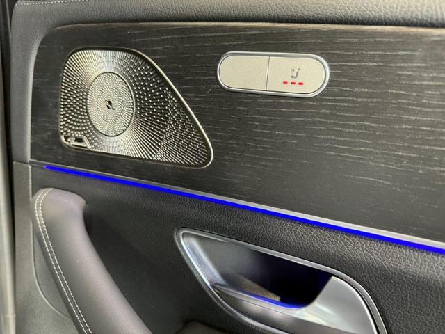 ＧＬＥ ＧＬＥ４５０ｄ　４マチック　クーペスポーツ　パノラミックＳ／Ｒ　ヘッドアップＤ　ブルメスタサウンド　エアバランスＰ　レーダーセーフティＰ　温冷機能付きカップホルダー　パワーゲート／フットオープナー付　前後ドラレコ３６０　ドアクロージングサポート（50枚目）