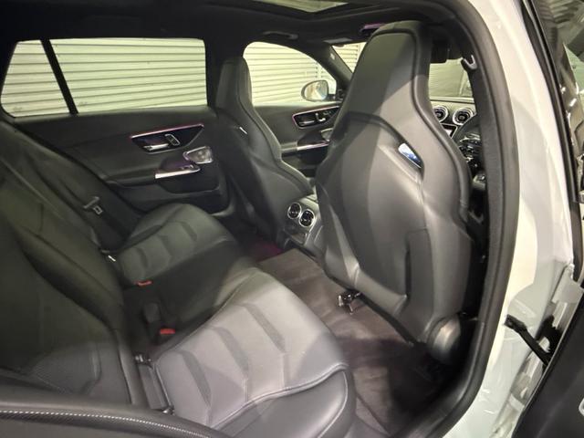 Cクラスステーションワゴン C63 S E パフォーマンス ステーションワゴン AMGパフォーマンスPKG AMGカーボンPKG パノラミックSR ブルメスタサウンド ヘッドアップディスプレイ ワイヤレスチャージ メモリー付パワーシート&ベンチレーター&ヒーター フットオープナー(45枚目)