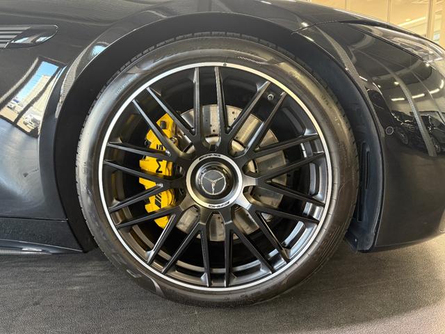SL SL63 4マチック+ AMGカーボンPKG 左ハンドル ベージュレザーシート ヘッドアップディスプレイ ブルメスタサウンド メモリー付パワーシート&ヒーター&ベンチレーター&エアスカーフ&リラクゼーション ドラレコ360(8枚目)