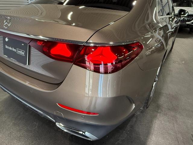 Ｅクラス Ｅ２２０ｄ　アバンギャルド　ＡＭＧラインパッケージ　レザーエクスクルーシブＰＫＧ　アドバンスドＰＫＧ　デジタルインテリアＰＫＧ　パノラミックＳ／Ｒ　ブルメスタサウンド　ヘッドアップＤ　エアバランスＰＫＧ　ＭＢＵＸハイパースクリーン　パワートランク（56枚目）