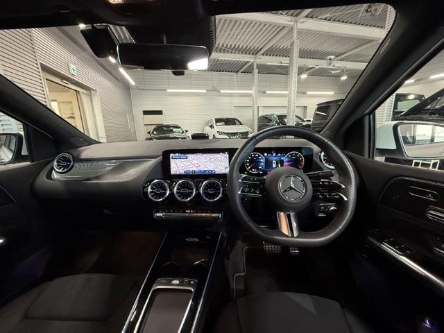 Ｂクラス Ｂ１８０　ＡＭＧラインパッケージ　アドバンスドＰＫＧ　パノラミックＳ／Ｒ　ヘッドアップディスプレイ　レーダーセーフティＰＫＧ　ワイヤレスチャージ　前後ドラレコ３６０　３６０°カメラ　パワーゲート／フットオープナー付　キーレスゴー（48枚目）